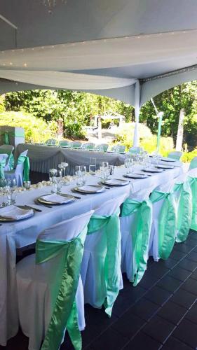 Cinderella Slip-ons chair covers and sashes